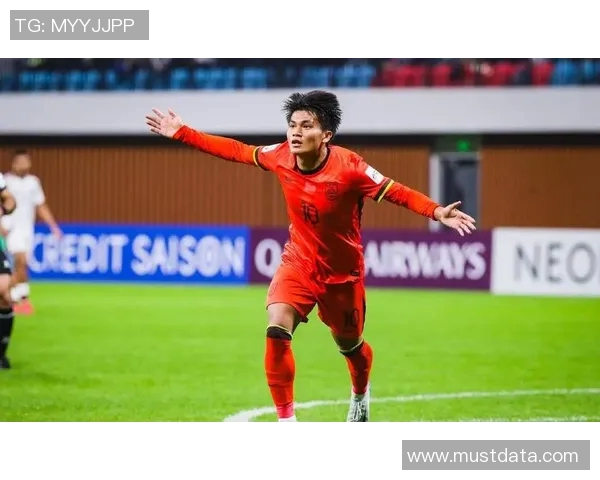 乌兹别克斯坦与中国足球精彩对决回放分析与精彩瞬间回顾