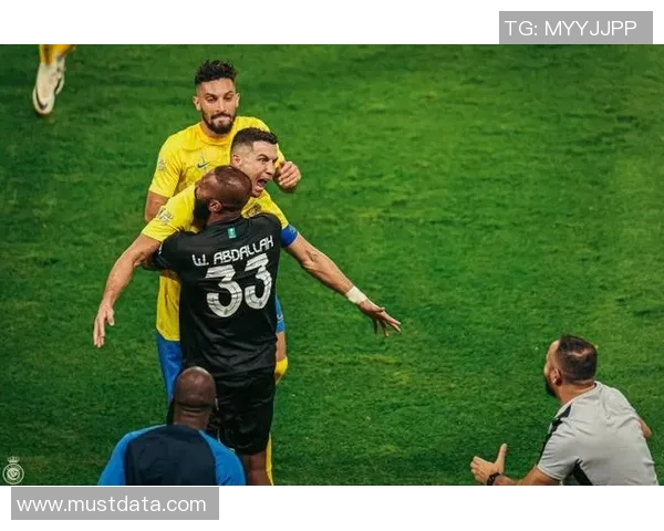 达马克与纳撤利雅得的巅峰对决解析与战术分析