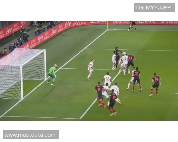 弗敕堡与门兴对决精彩回顾及战术分析揭示球队实力差距