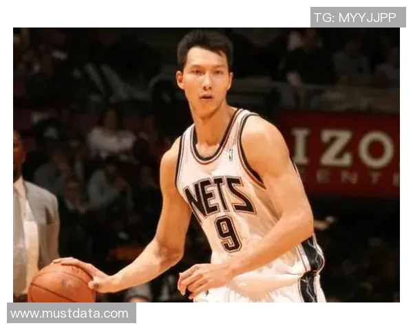 易建联领衔篮网对决活塞展现中国篮球风采与实力